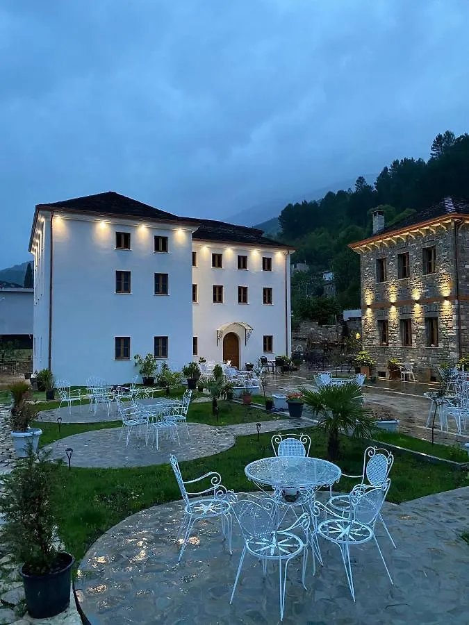 Hotel Kaso Ervehe Përmet