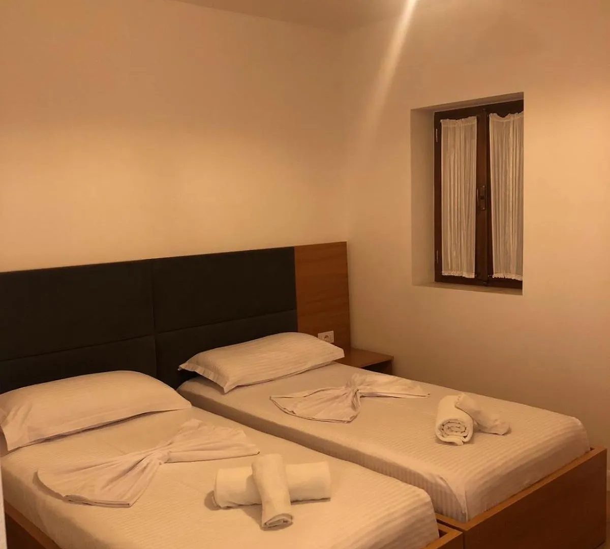 Hotel Kaso Ervehe Përmet 0*,  Albanien