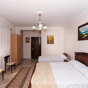Erla's Apartamento Tirana